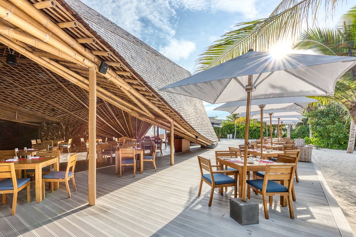 Movenpick Resort Kuredhivaru-3